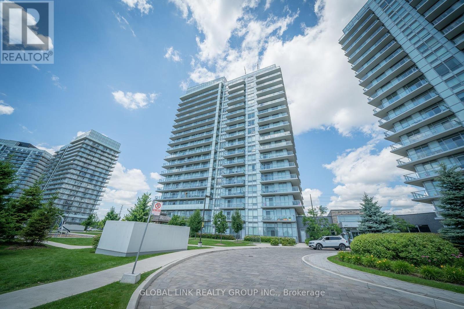 1805 - 4677 GLEN ERIN DRIVE square one condos for sale Square One Condos For Sale 27152548 LargePhoto 1